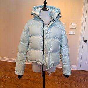 Aritzia superpuff down jacket